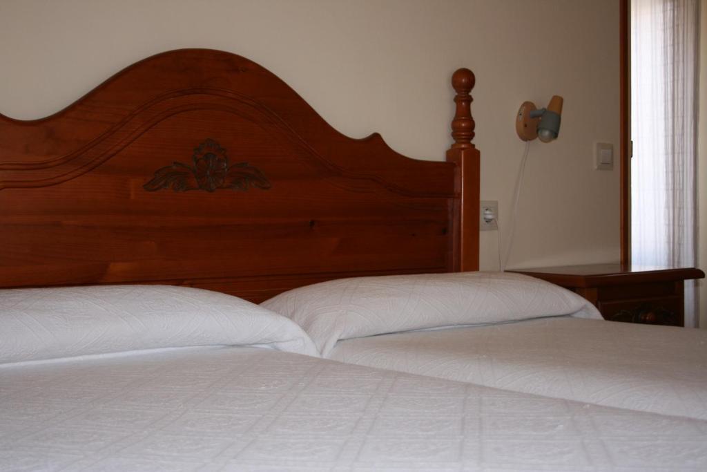 Hostal La Catalana San Lorenzo de Morunys Phòng bức ảnh